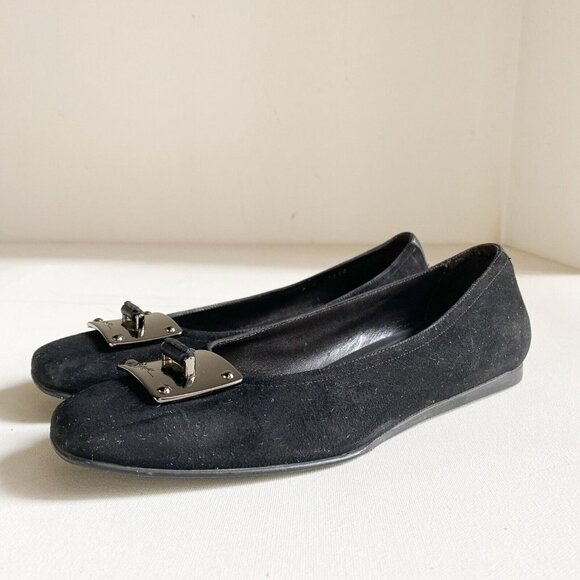 Donald J Pliner Black Suede Metal Monogram Detail Square Toe Flats 8M - Picture 6 of 8